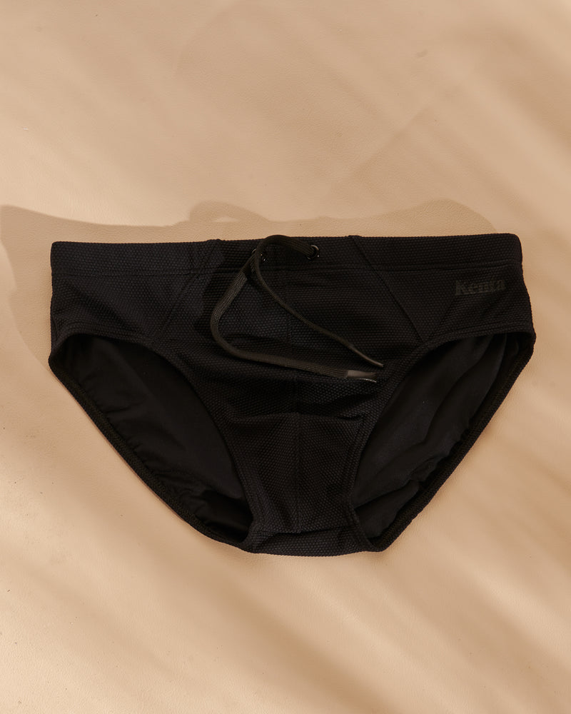 01 BLACK