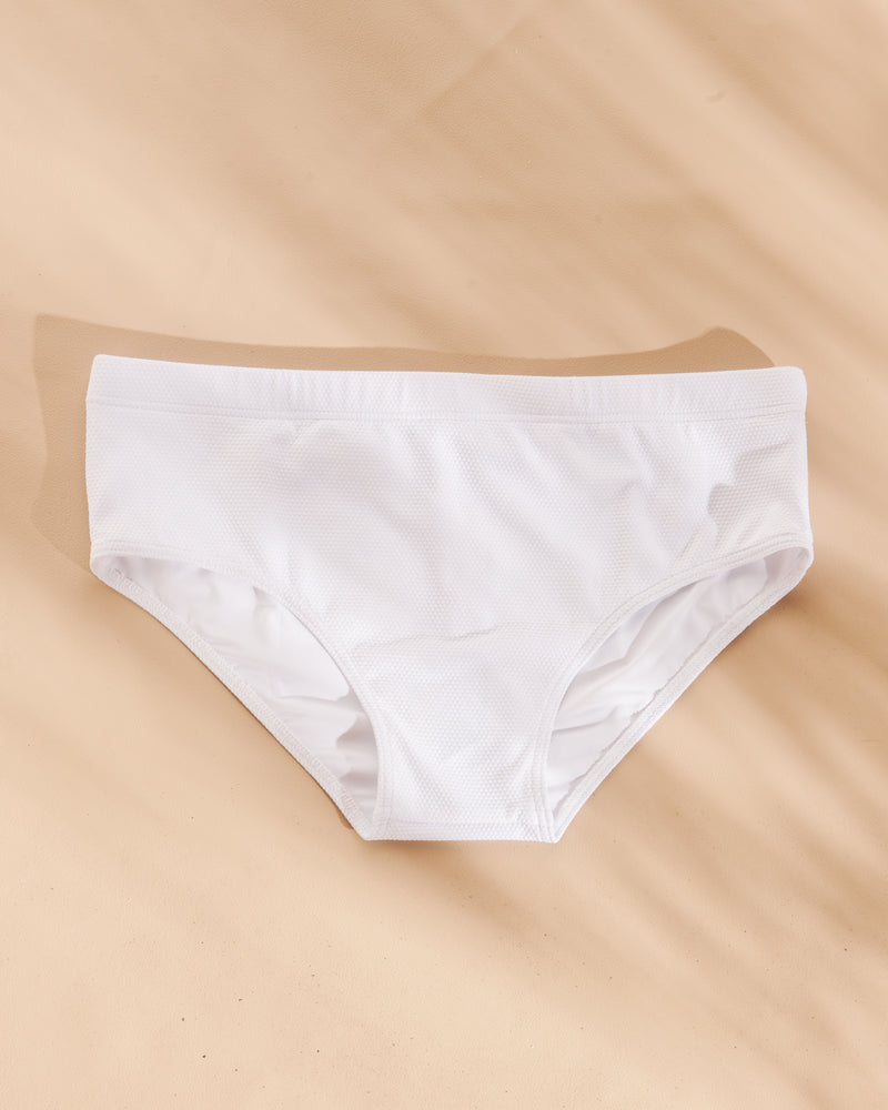 01 WHITE LOGO